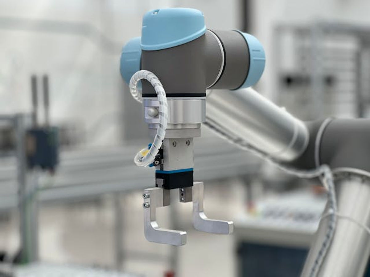 robotics in automotive manufacturing